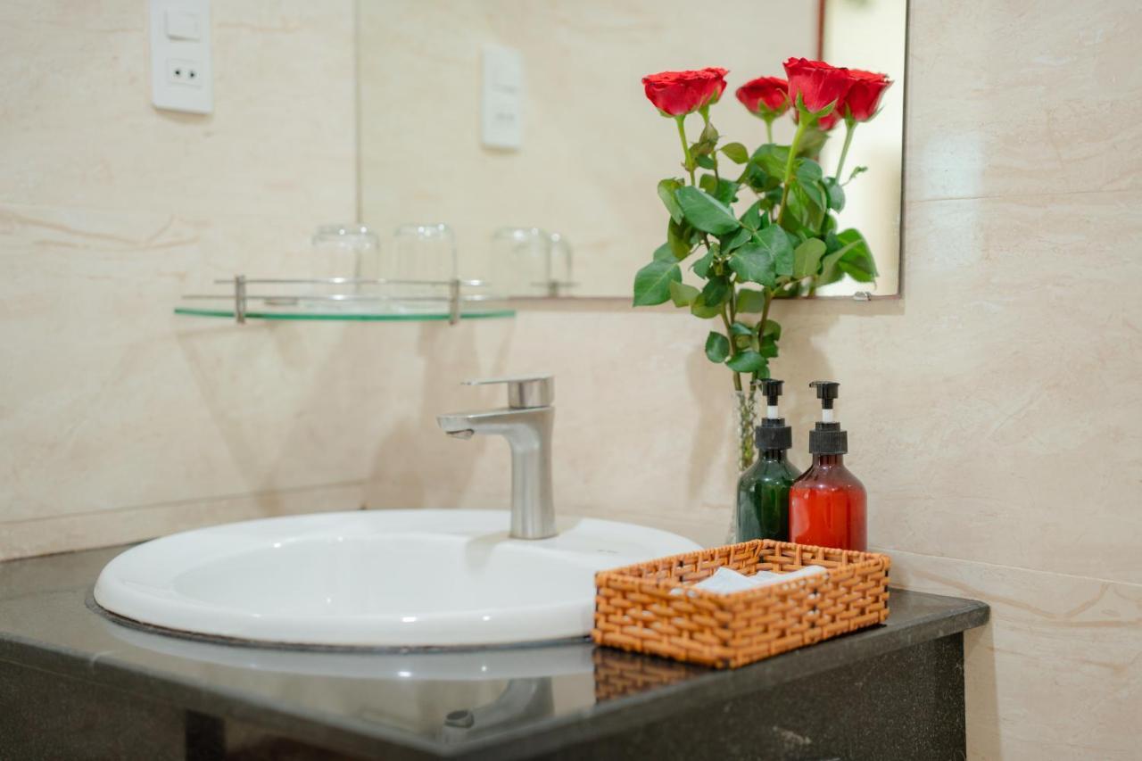 Duc Minh Hotel Hô Chi Minh-Ville Extérieur photo