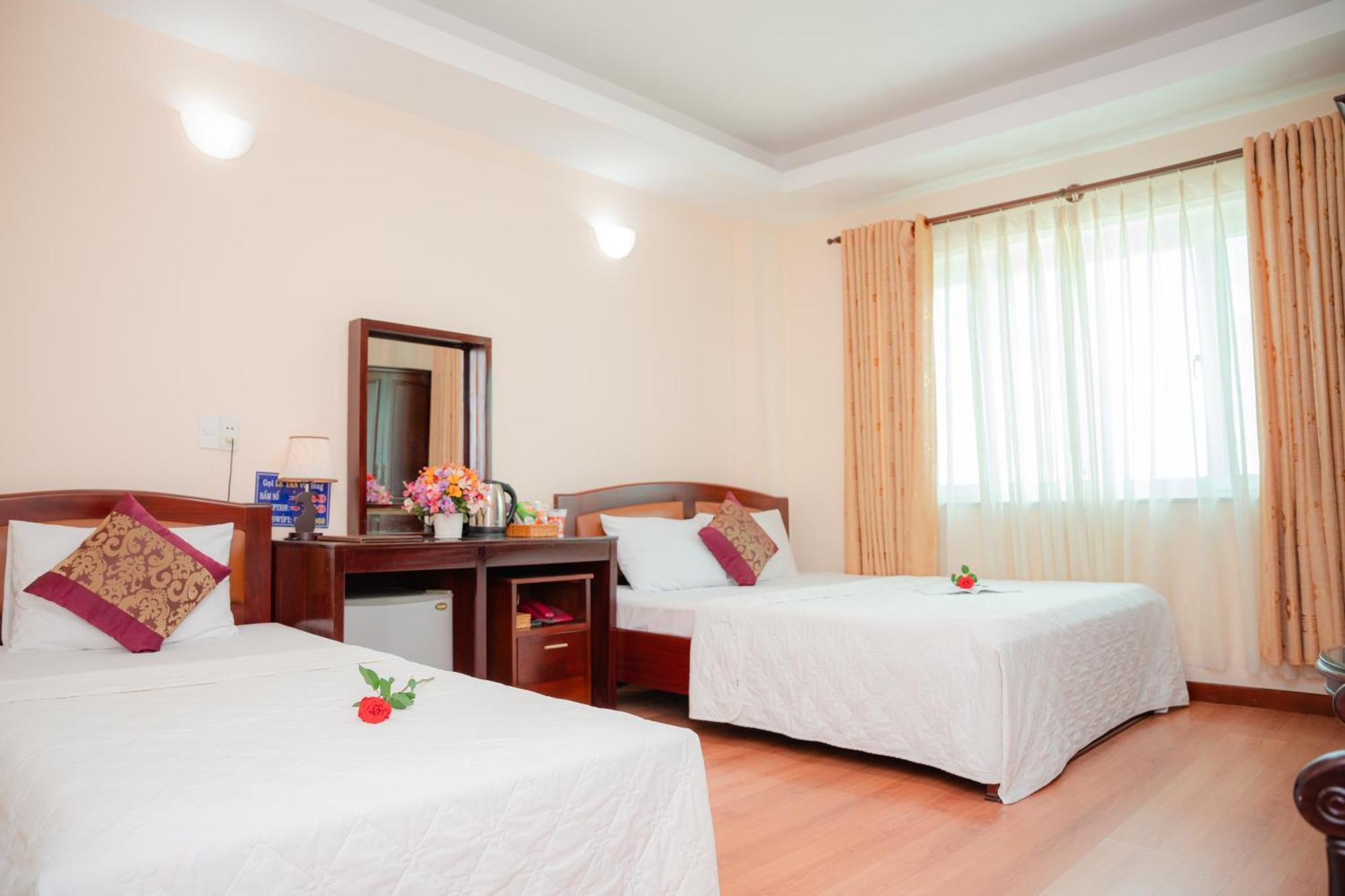 Duc Minh Hotel Hô Chi Minh-Ville Extérieur photo